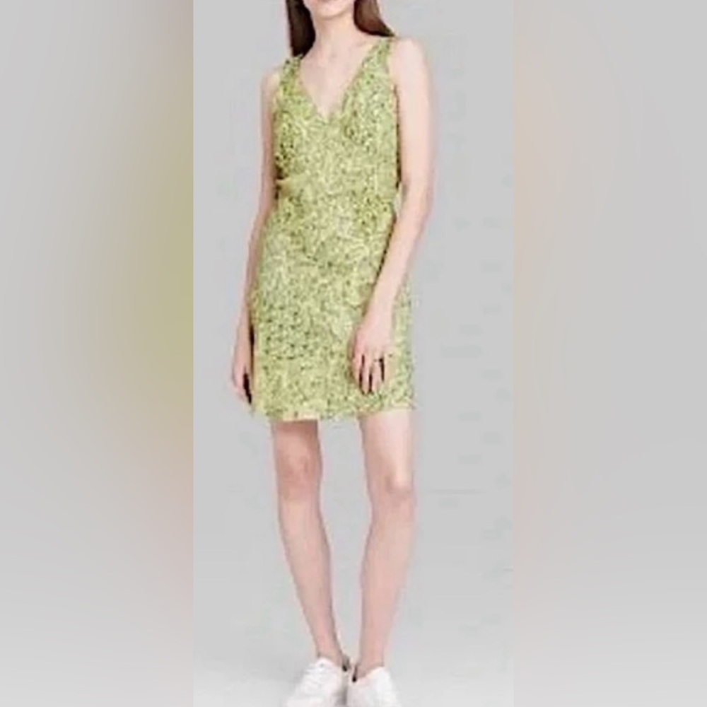 Wild Fable Green sleeveless dress floral print. Tie string attached.